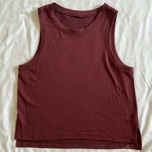 Lululemon women’s running my sculpt cropped tank top size 2, mesh back sides